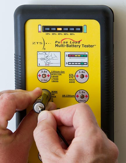 Testing a AA NiMH battery